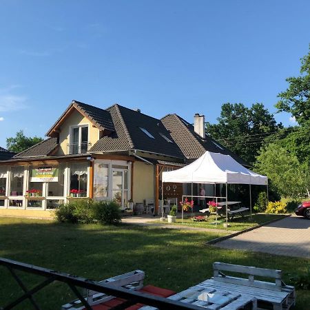 Villa Ptasi Ogrod à Brody  Extérieur photo