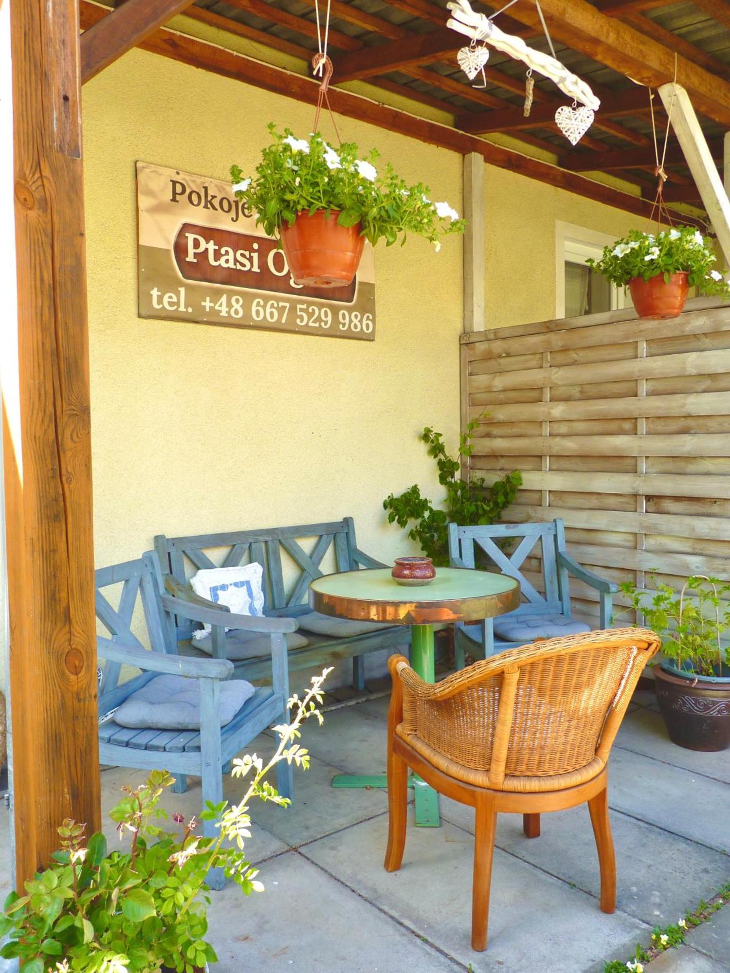 Villa Ptasi Ogrod à Brody  Extérieur photo
